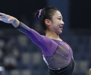 脸都变形了!胖虎头球绝平疯狂咆哮曼联7000万值了